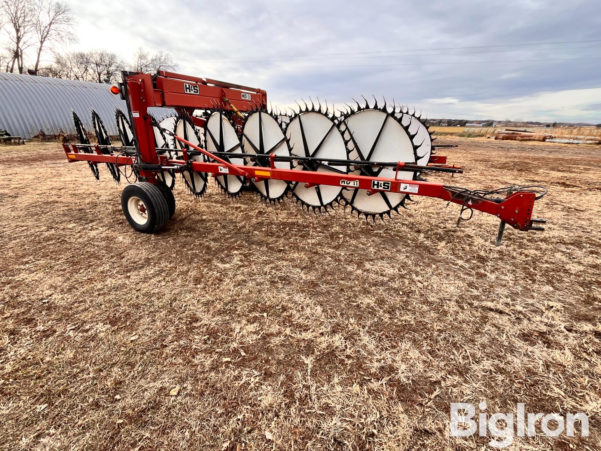 H S Hd Ii Bi Fold Wheel Rake Bigiron Auctions