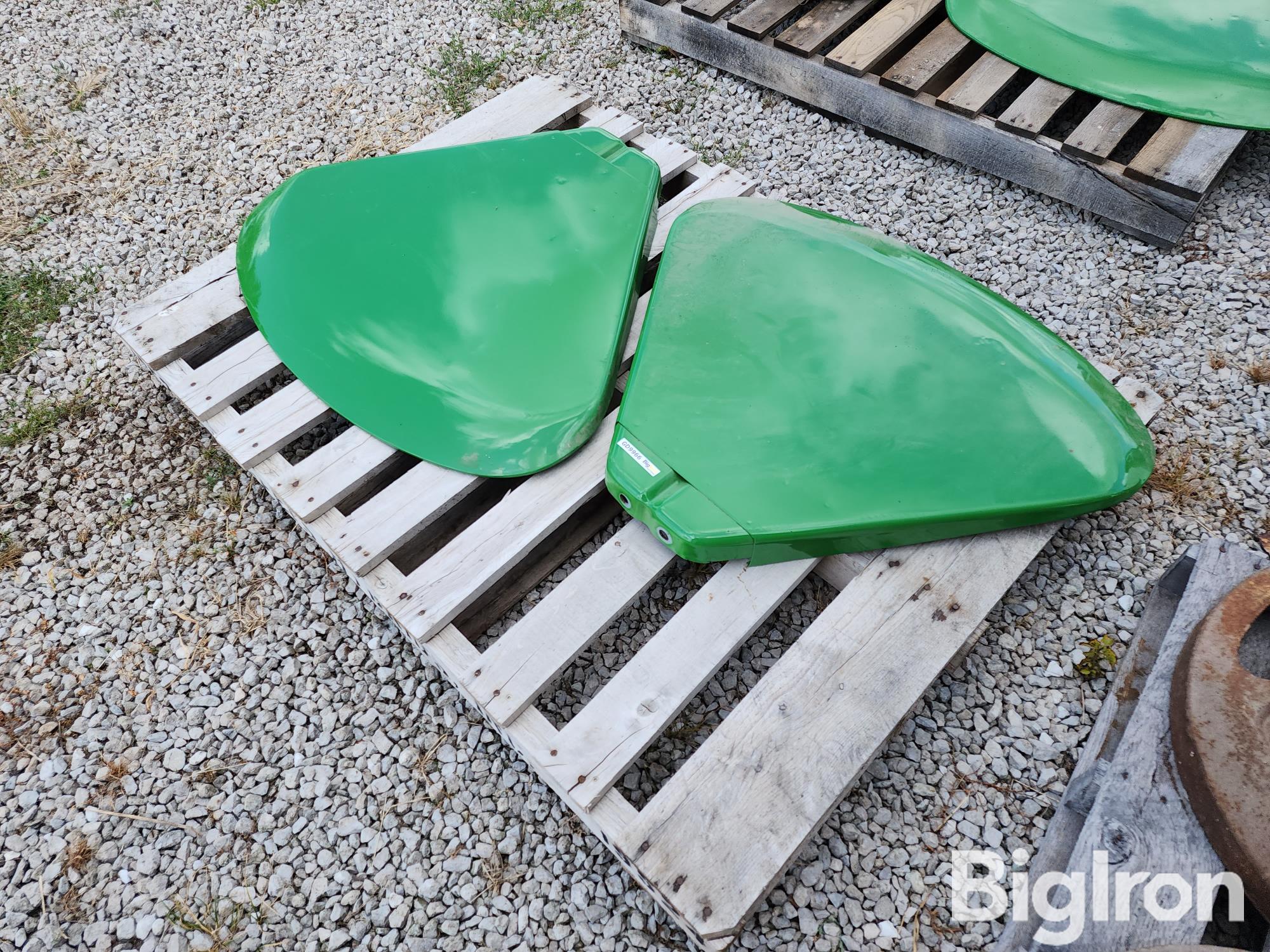 John Deere Clam Shell Fenders BigIron Auctions