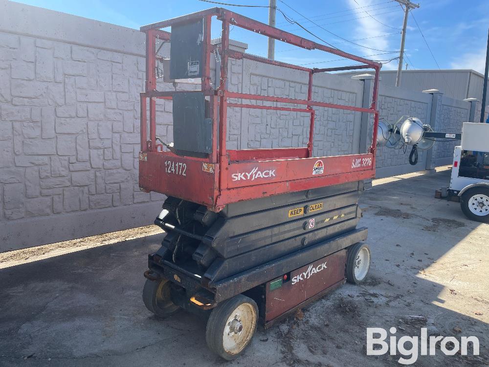 2013 SkyJack 3226 Scissor Lift BigIron Auctions