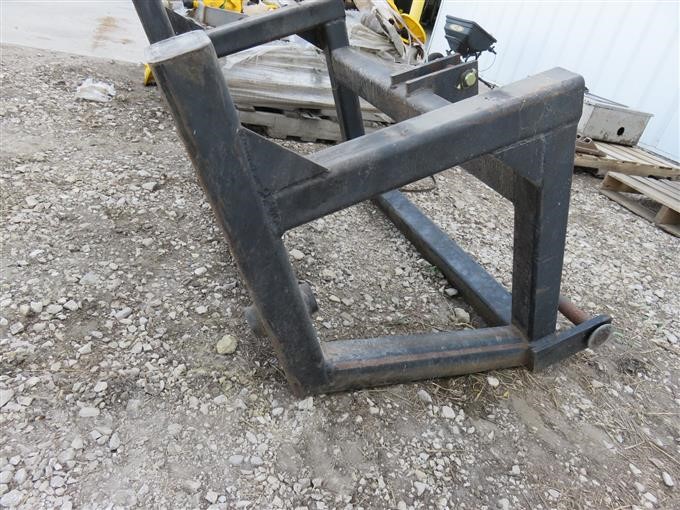 Barney-Bilt Double Spear Round Bale Stabber Frame BigIron Auctions