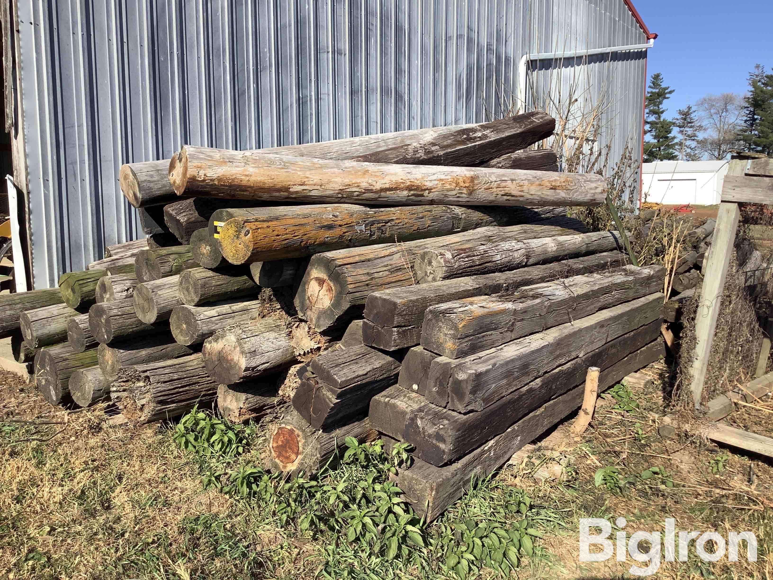 Wood Posts BigIron Auctions   Woodposts 184 A591ce127c524662ad7083efb7f878f0 