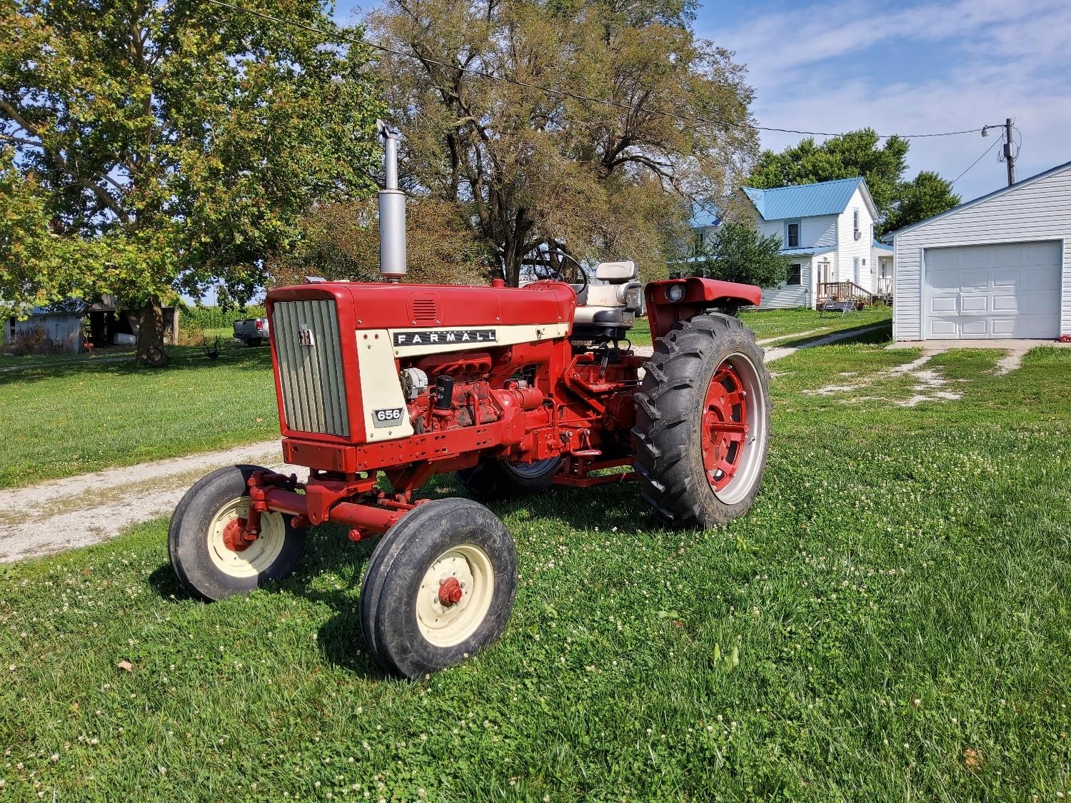 1965 International Farmall 656 2wd Tractor Bigiron Auctions