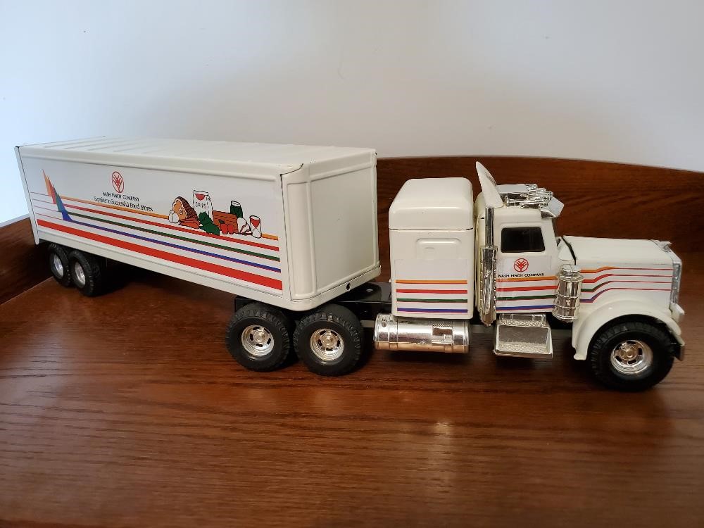 Peterbilt Toy Truck & Trailer BigIron Auctions