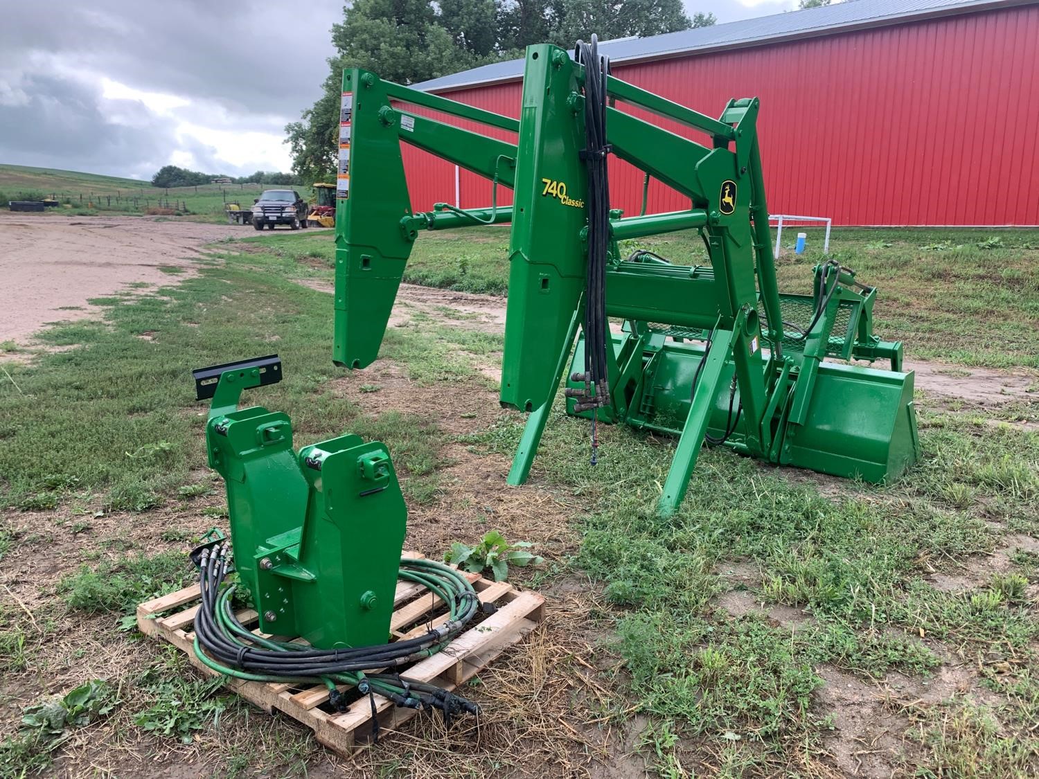 John Deere 740 Classic Quick Attach Loader W Grapple Bigiron Auctions