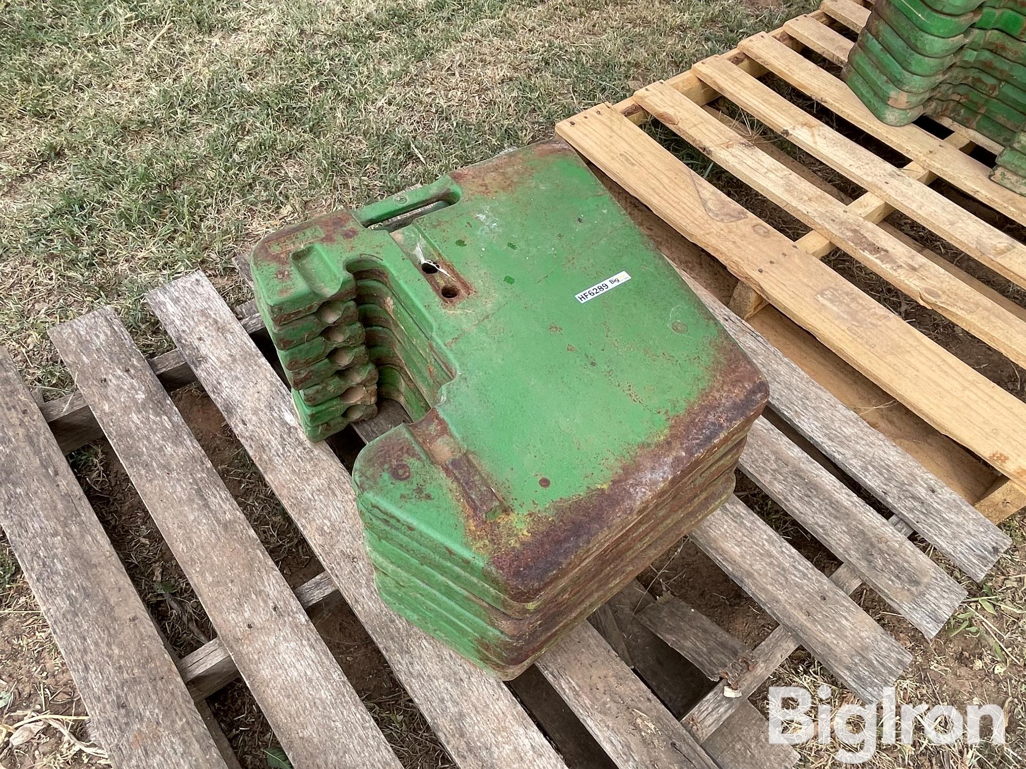 Used Suitcase Weight fits John Deere 4710 750 770 4720 670 4520 328 260 990  4700 4320 270 4400 4620 850 325 950 790 955 2520 4010 3120 240 250 320