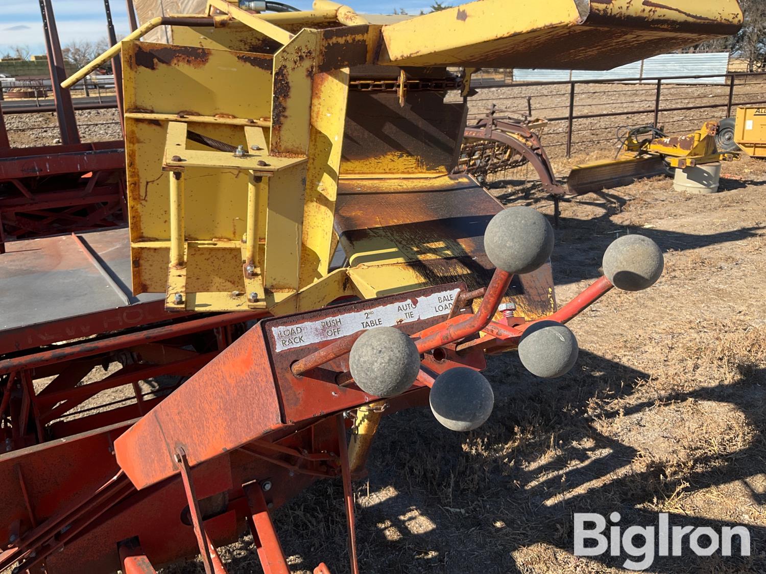 New Holland Stackliner 1032 Stack Wagon Bigiron Auctions