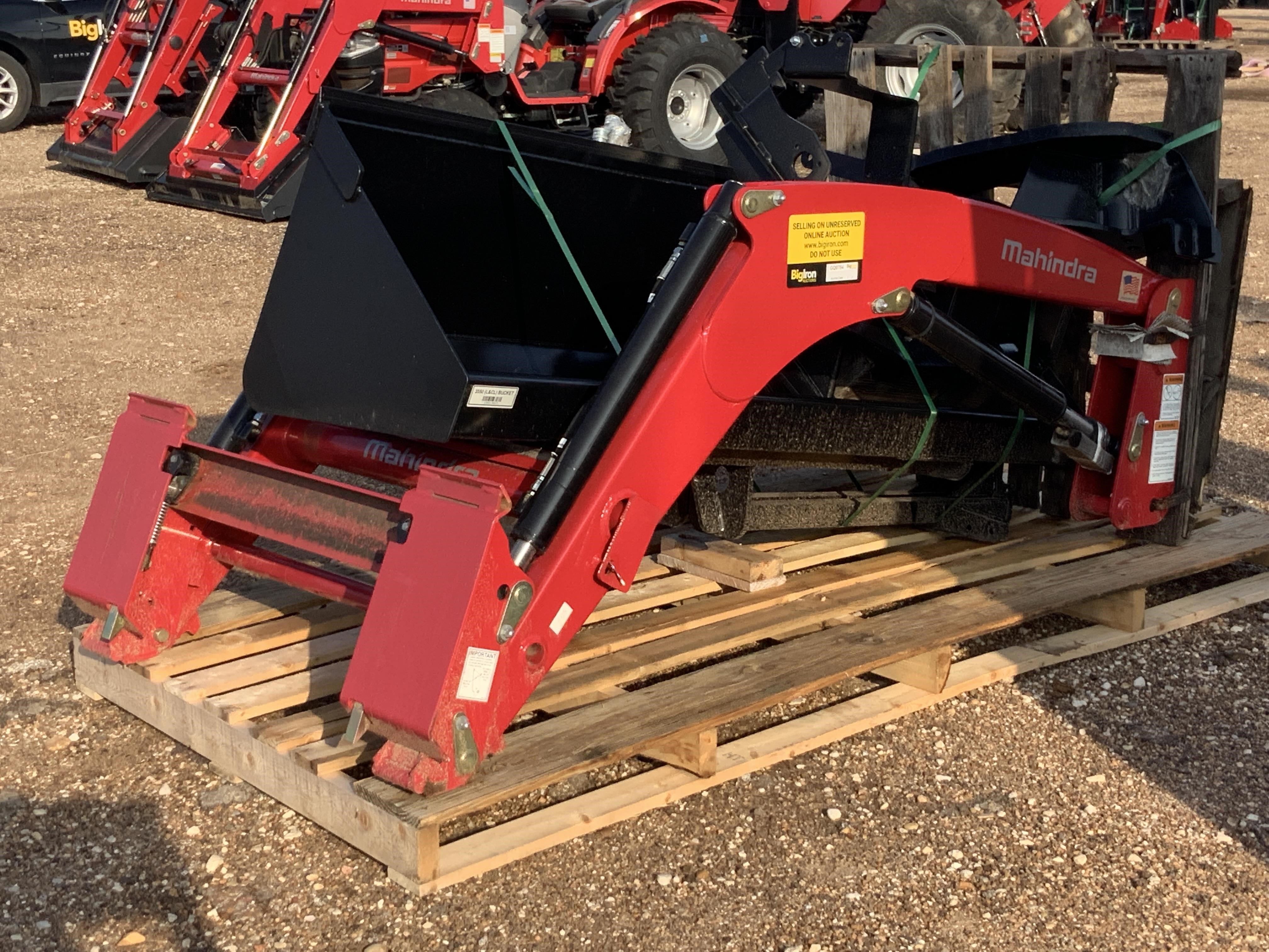 Mahindra 3550 CL Loader W/75” Bucket BigIron Auctions