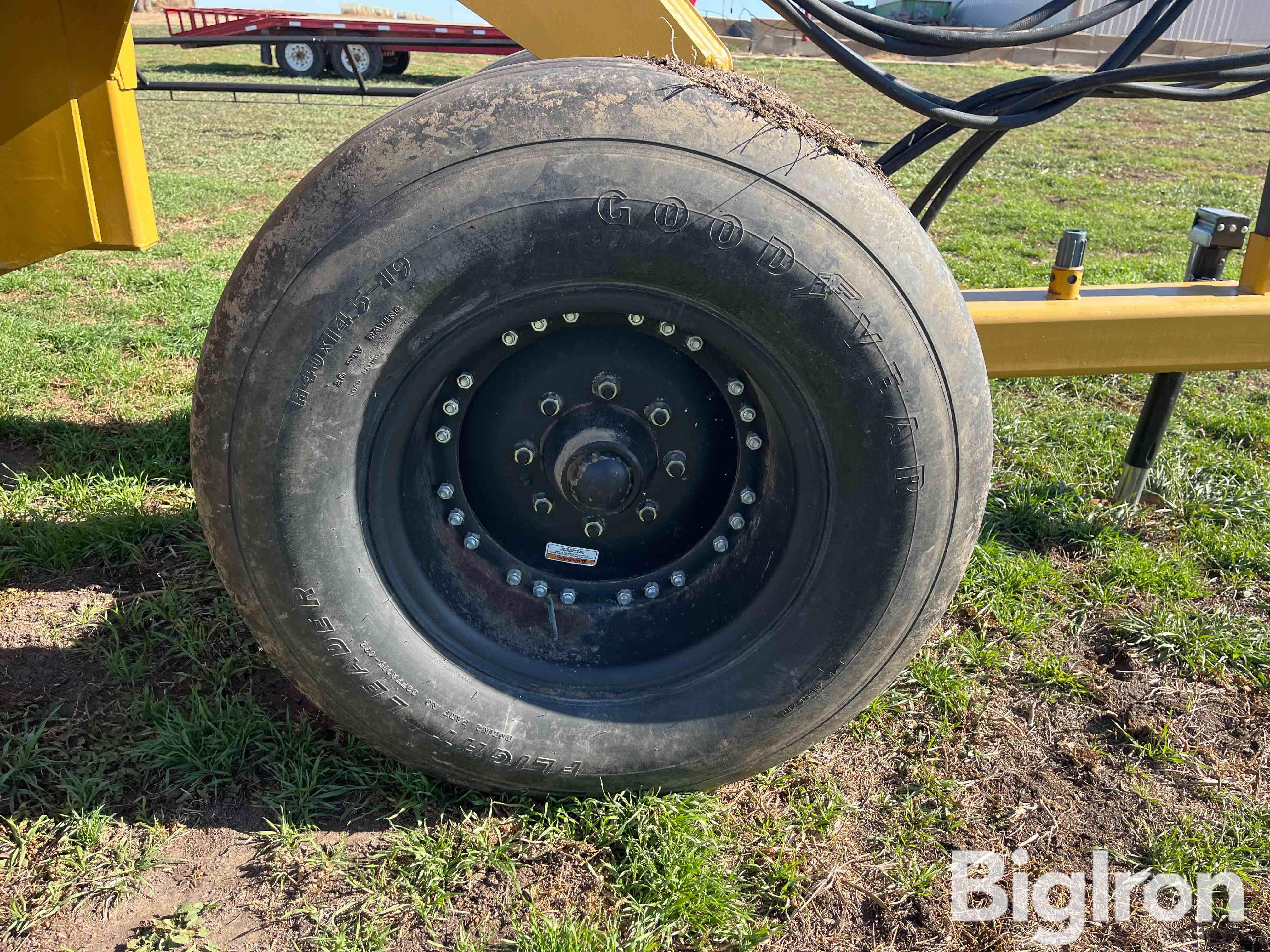 Garfield 850 8-yard Pull-Type Scraper BigIron Auctions