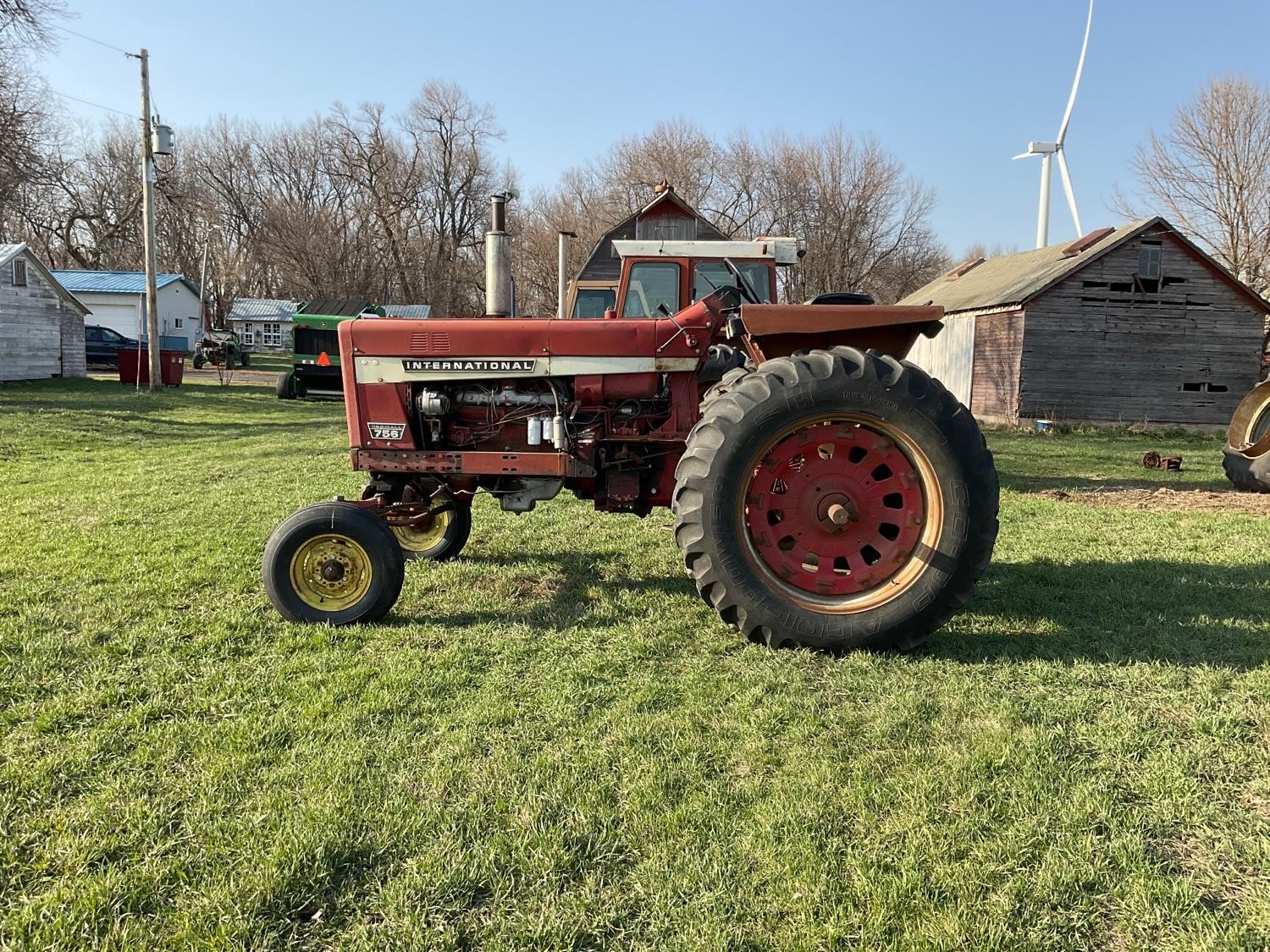 1969 International 756 2wd Tractor Bigiron Auctions