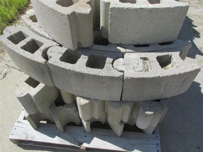 Curved Concrete Blocks BigIron Auctions