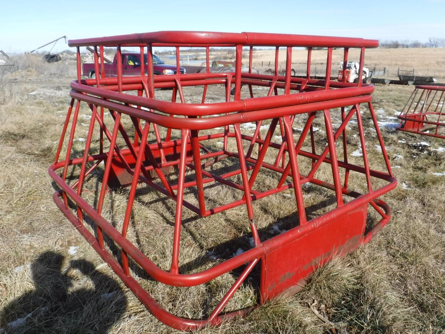 HBW 8'x8' Heavy Duty Bale Feeder W/Haysaver Insert BigIron Auctions