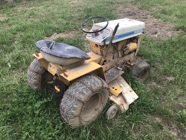 International Cub Cadet 125 Lawn Tractor BigIron Auctions