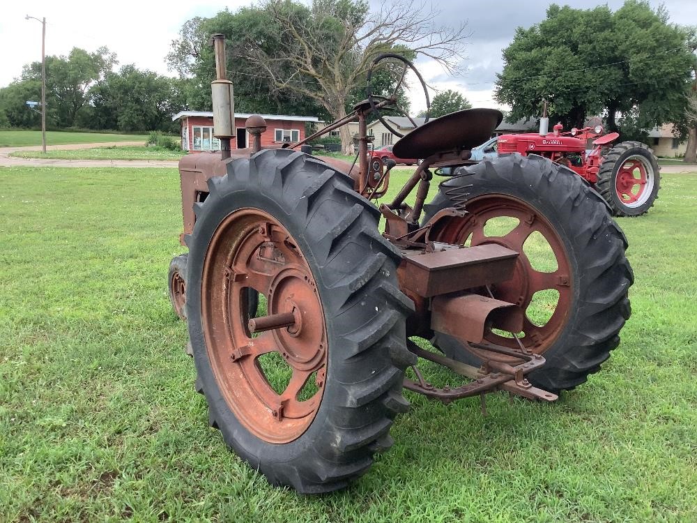 1940 Farmall H 2WD Tractor BigIron Auctions