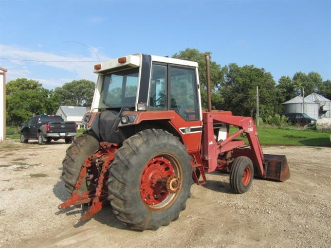 1976 International Harvester 986 2WD Tractor W/Loader BigIron Auctions