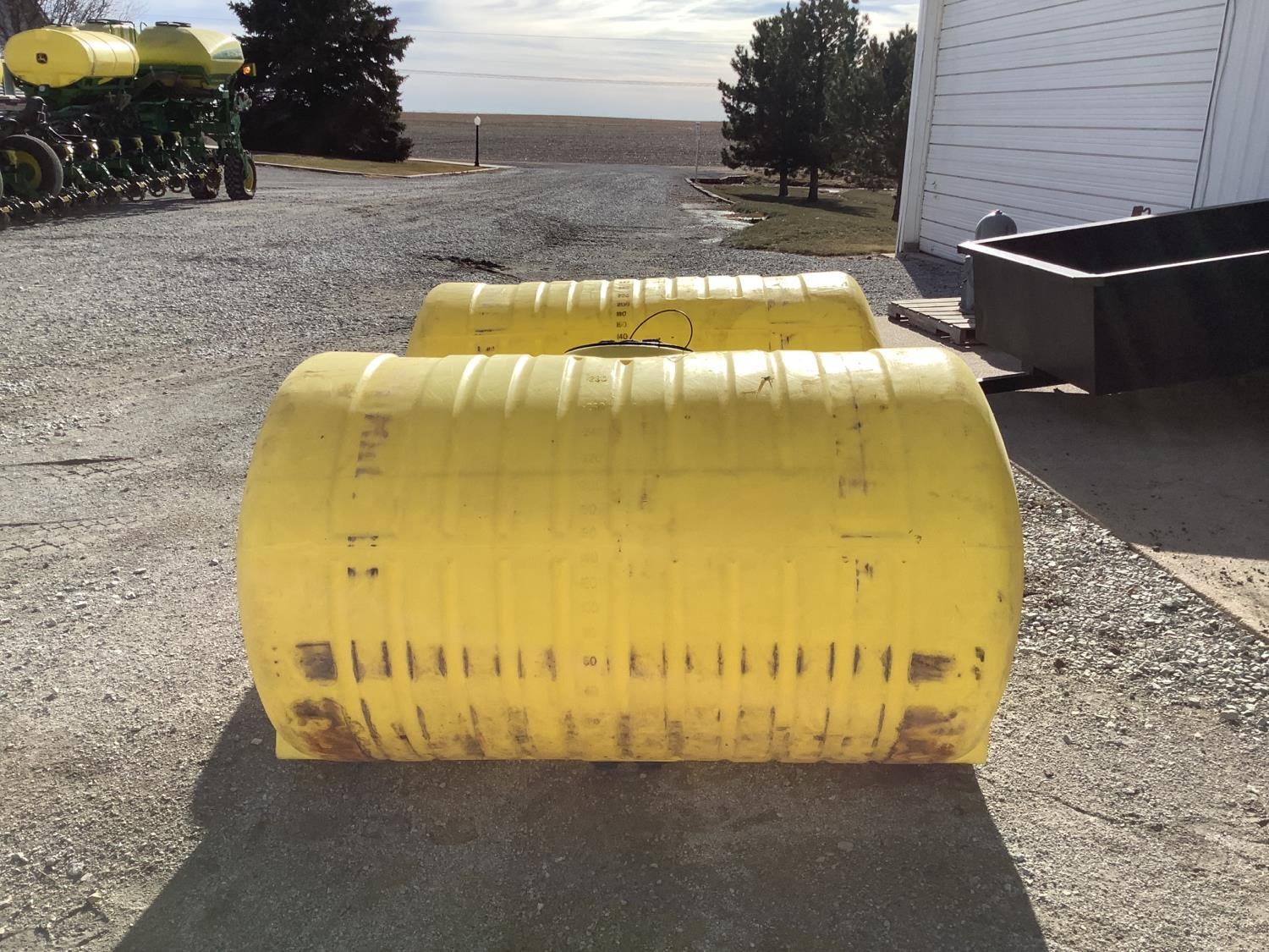 Norwesco 300 Gallon Horizontal Tanks Bigiron Auctions 3217