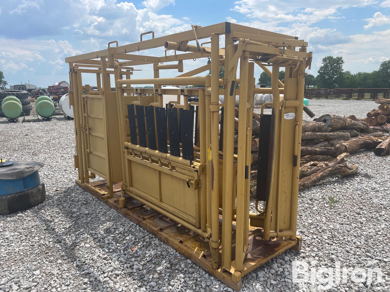 Sioux Cattle Catch Chute BigIron Auctions