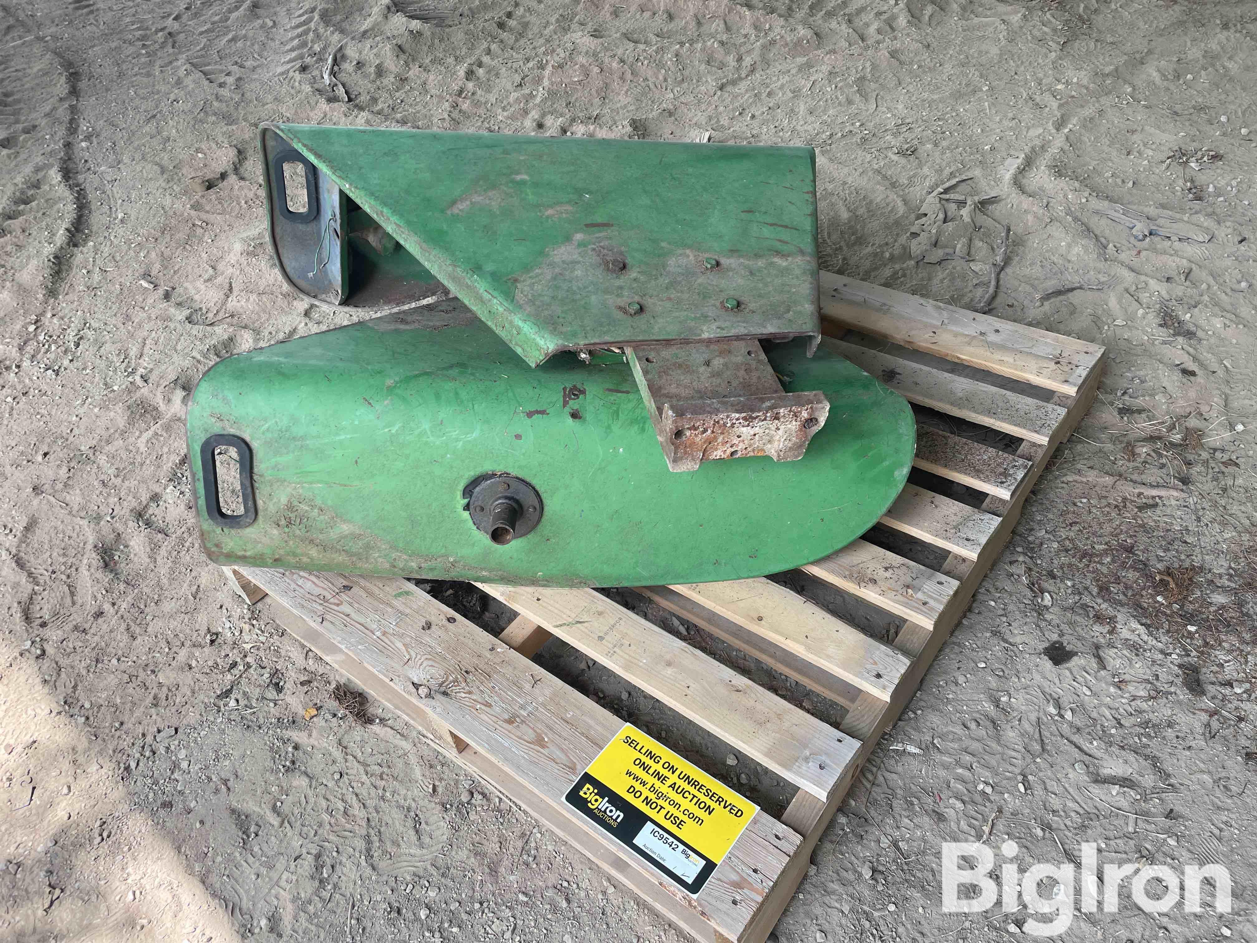 John Deere Fenders BigIron Auctions