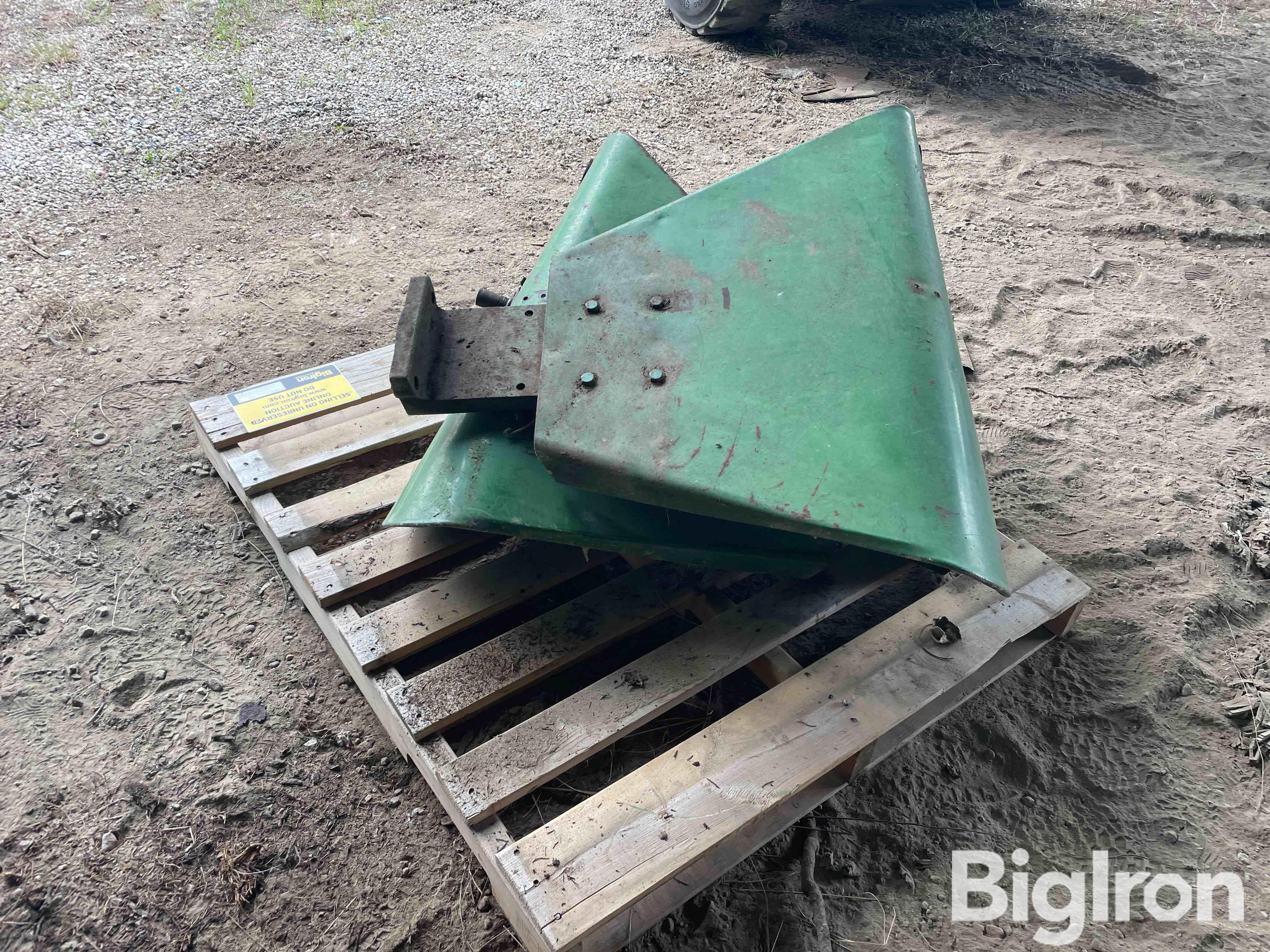 John Deere Fenders BigIron Auctions