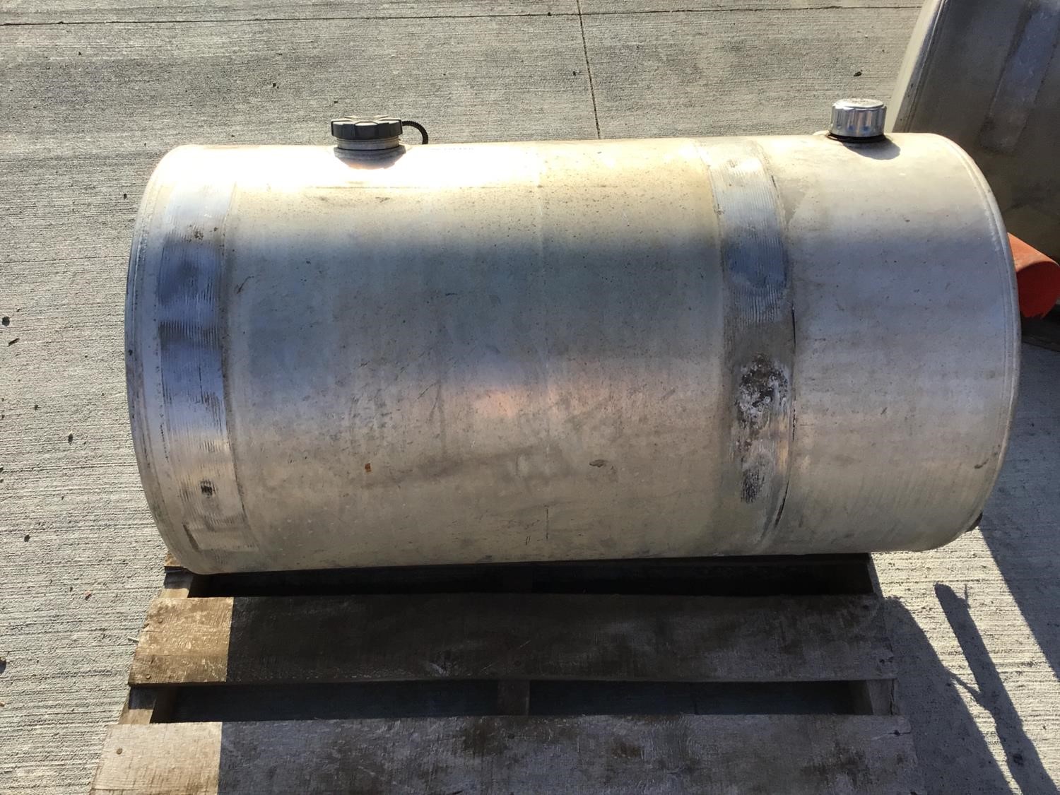 Volvo Diesel Tank w/ Hydraulic Reservoir BigIron Auctions