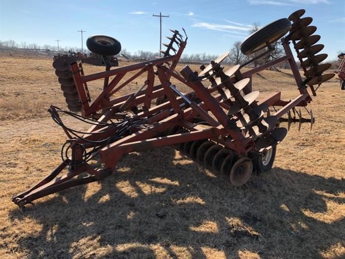 International 490 Disk BigIron Auctions