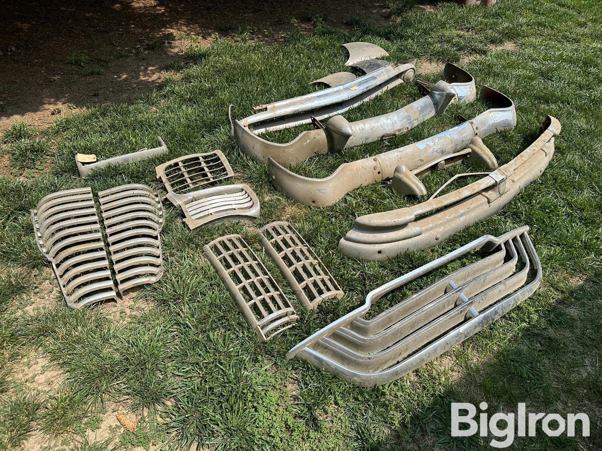 Antique Car Bumpers & Parts BigIron Auctions