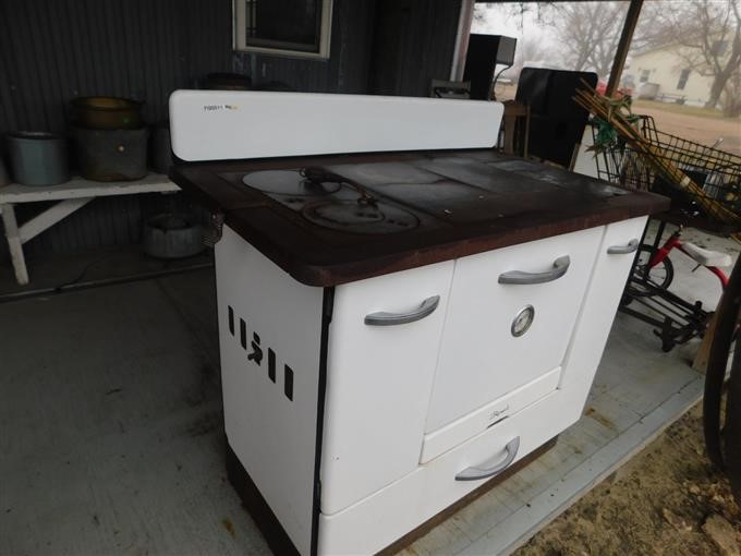 Dortch Stove Works Royal Antique Stove BigIron Auctions