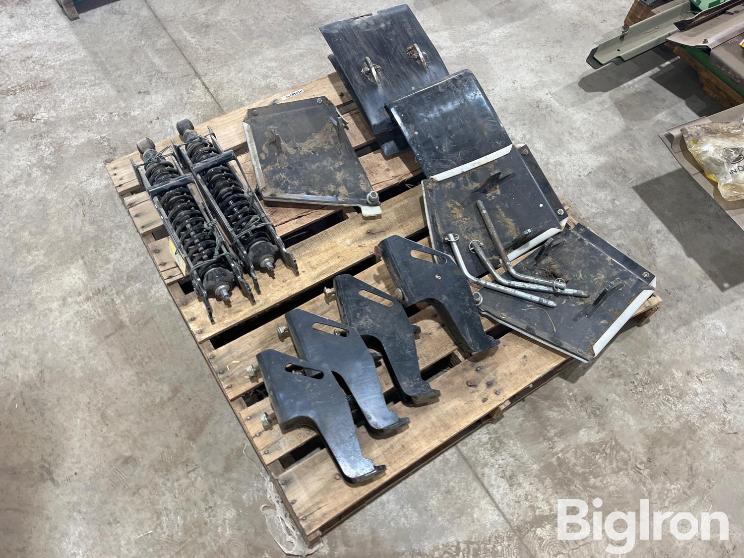 MacDon Header Parts BigIron Auctions