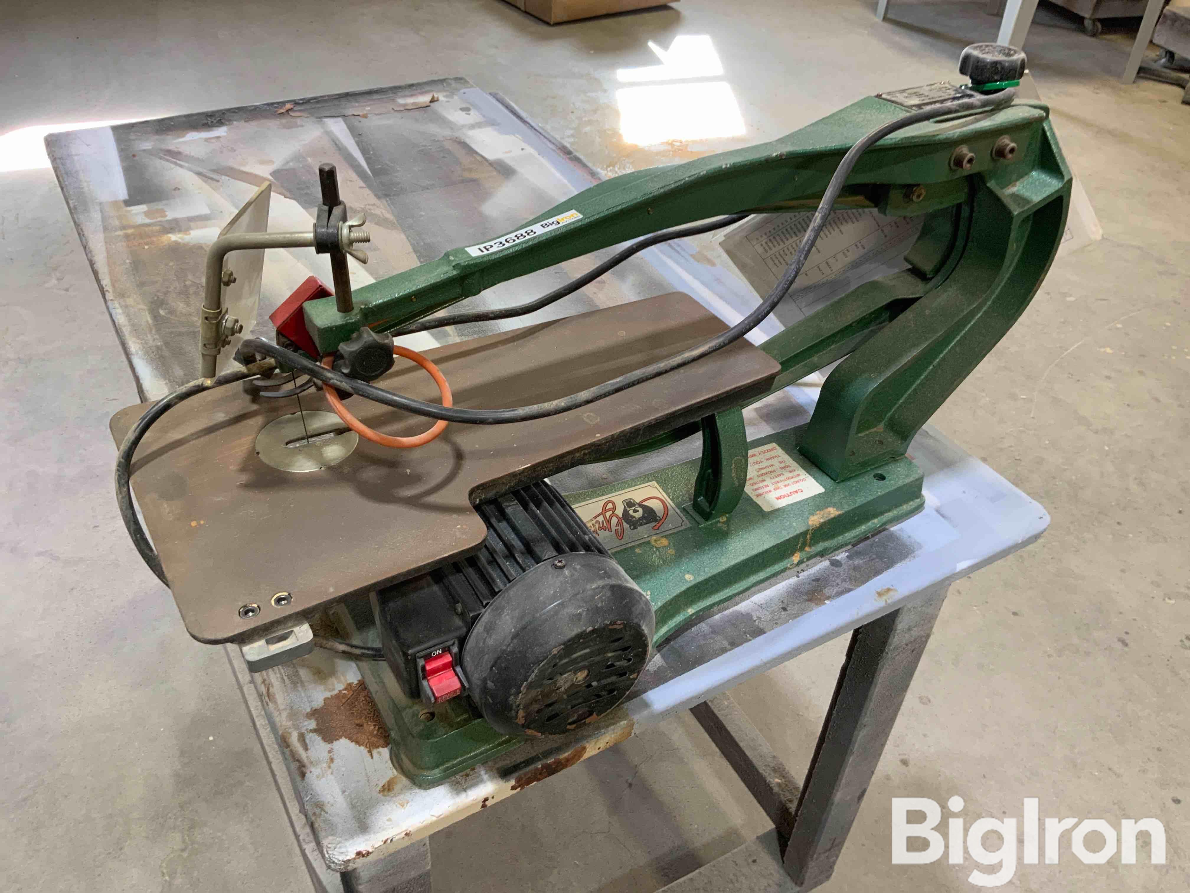 Grizzly 22” Scroll Saw BigIron Auctions