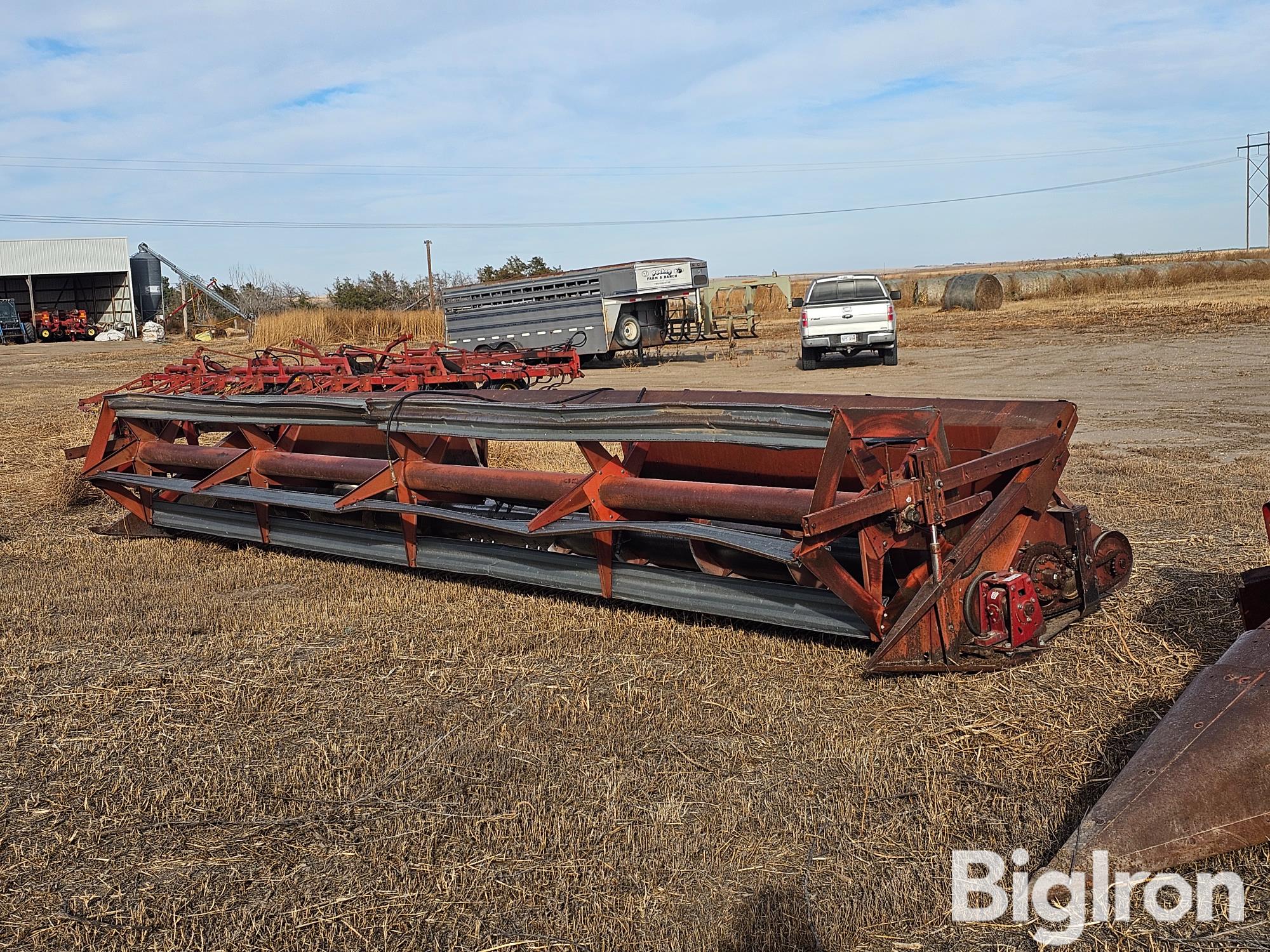 International 810-24 Platform Header BigIron Auctions