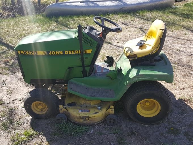 John Deere LX178 Riding Lawn Mower BigIron Auctions