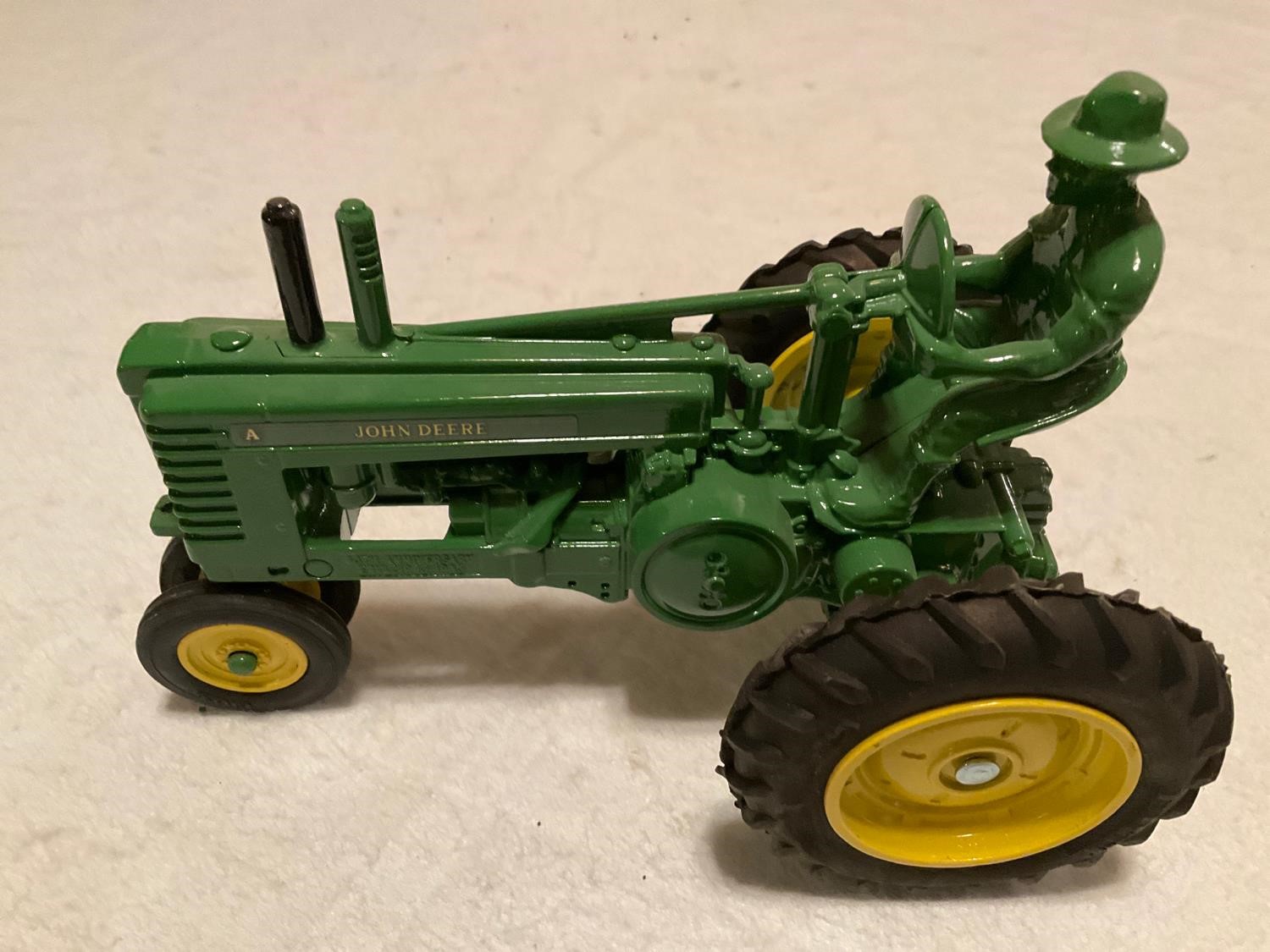 John Deere A With Driver & Model G 1/16th Scale Toy Tractors BigIron ...