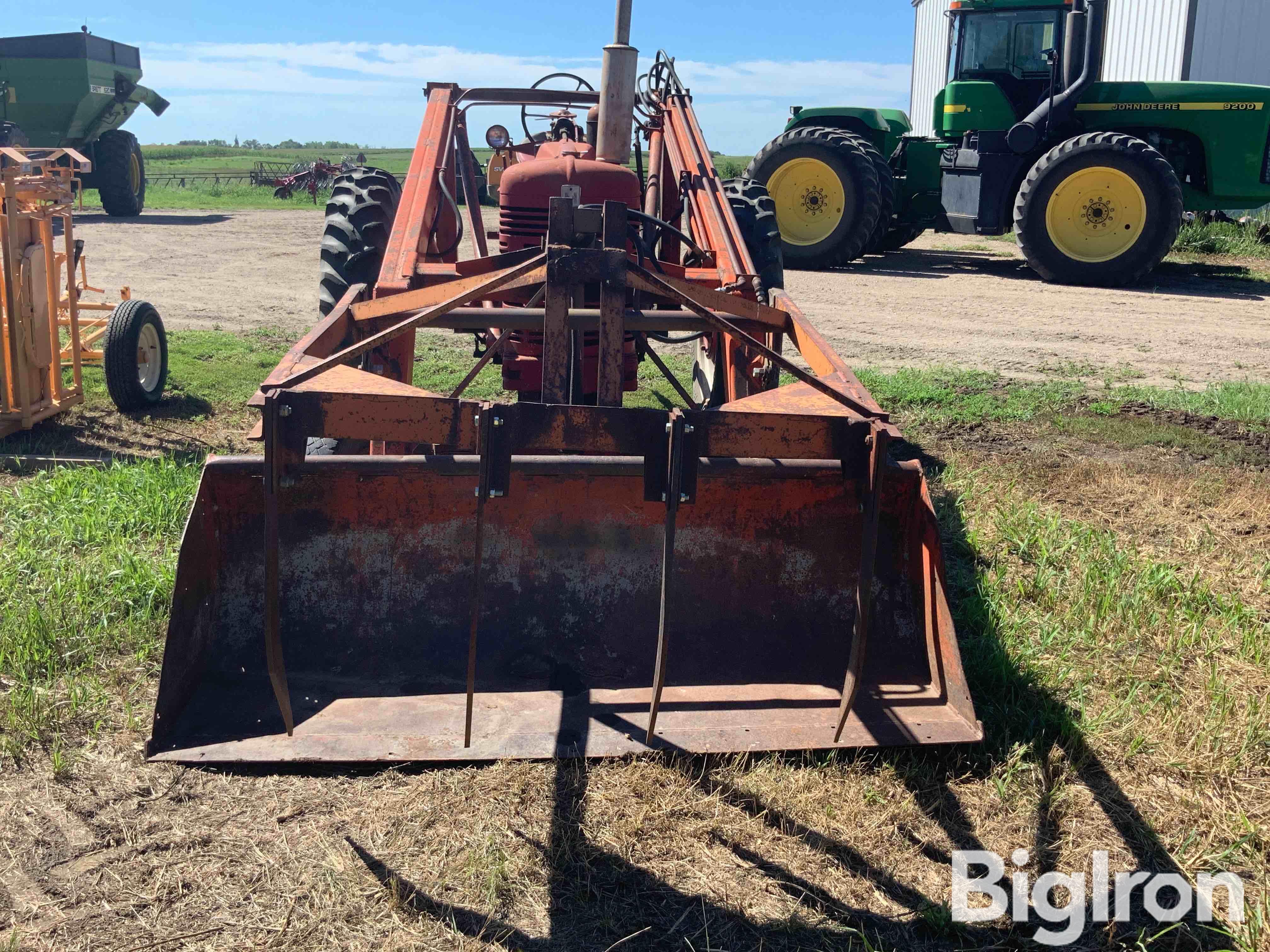 1954 Farmall Super M-TA 2WD Tractor W/DU-AL Loader BigIron Auctions