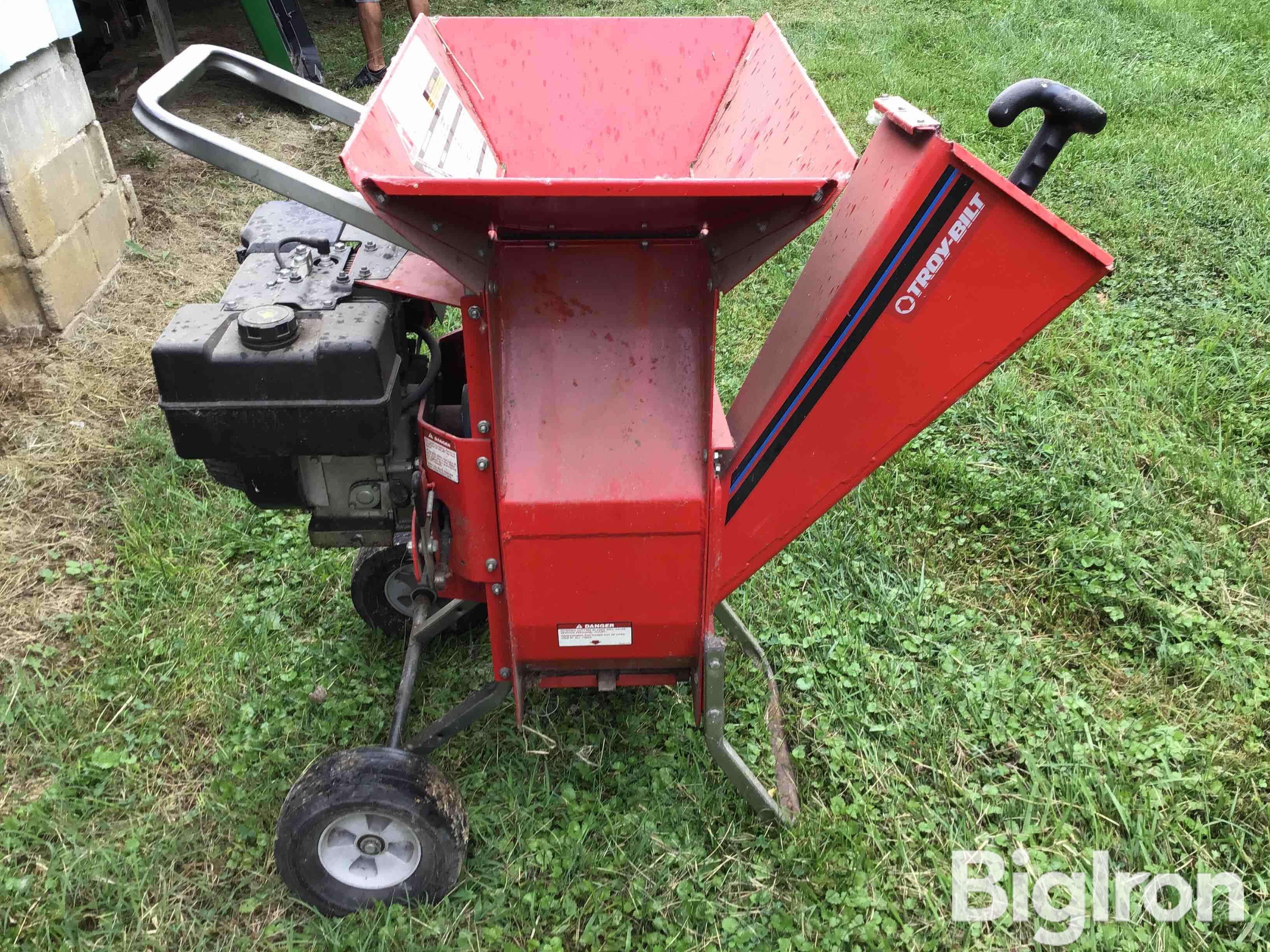 Troy-Bilt 47266 Super Tomahawk Chipper BigIron Auctions