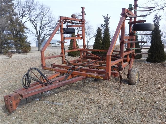 Bush Hog 26’ Folding Chisel Plow BigIron Auctions