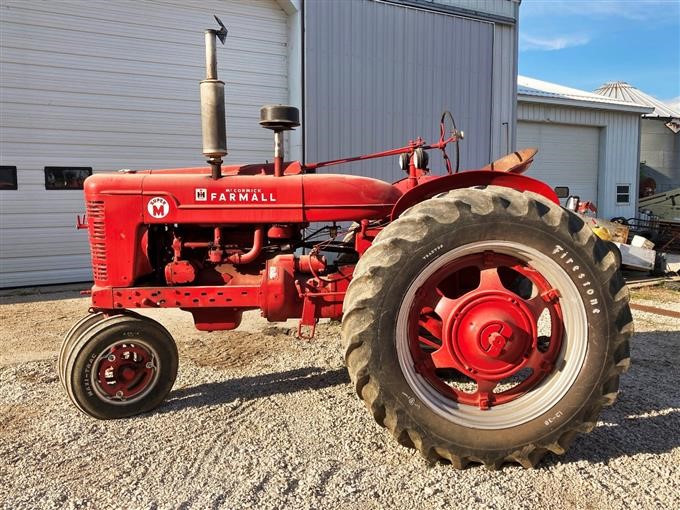 1953 International Super M 2WD Tractor BigIron Auctions