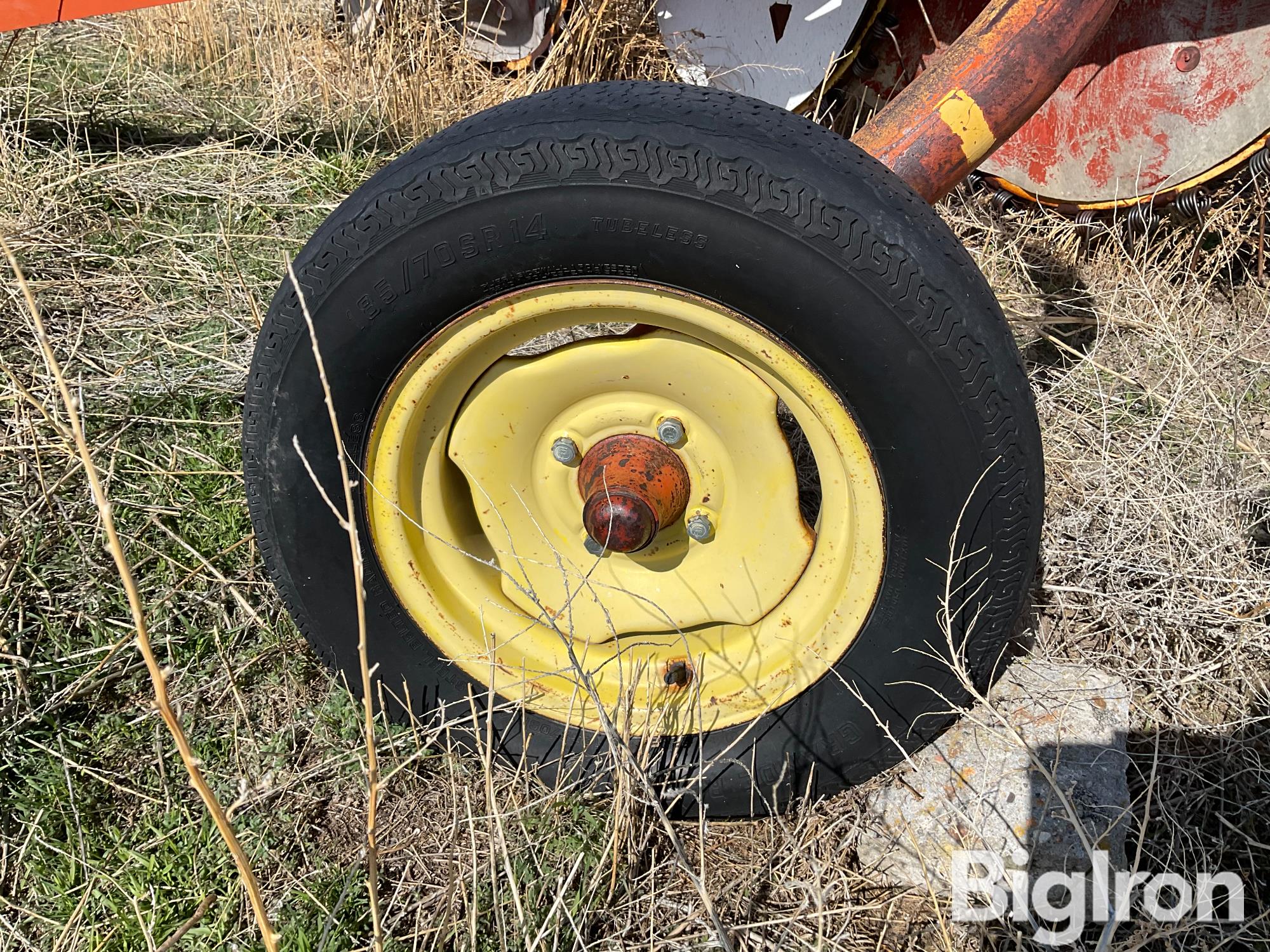 Farmhand F102-B Wheel Rake BigIron Auctions