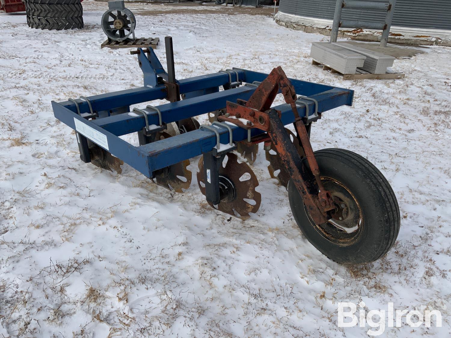 Blu-Jet TrackMaster Pivot Track Closer BigIron Auctions