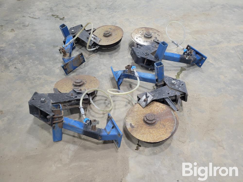 Kinze 2600 Fertilizer Disks Bigiron Auctions 9084