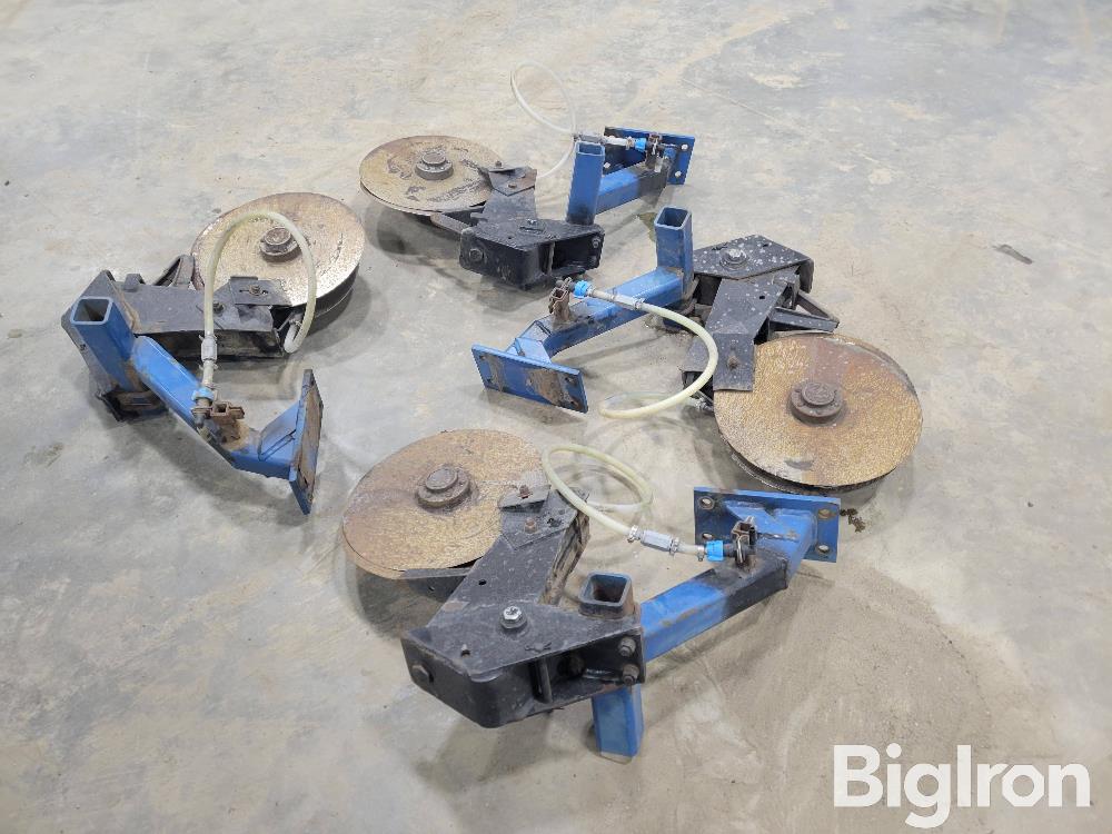 Kinze 2600 Fertilizer Disks Bigiron Auctions 8816