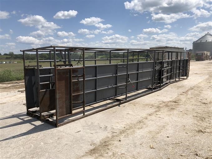 2015 GoBob Pipe & Steel Cattle Flow Adjustable Double/Single Cattle ...