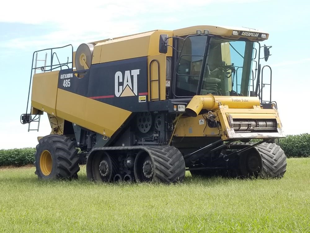 2001 Caterpillar CLAAS Lexion 485 Tracked Combine W/RWA BigIron