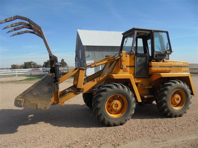 owatonna munstag  omc Owatonnamustang880loader-3