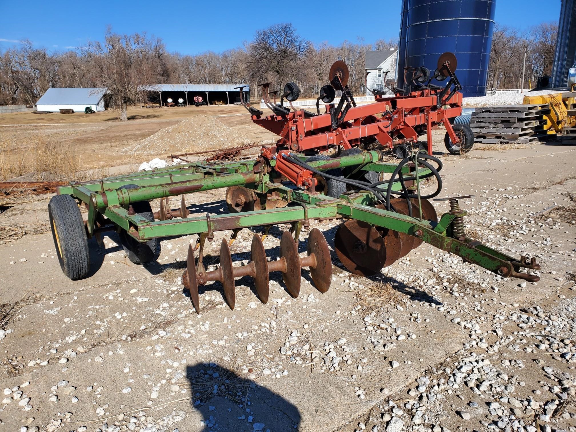 John Deere 10 Disc Bigiron Auctions 0932