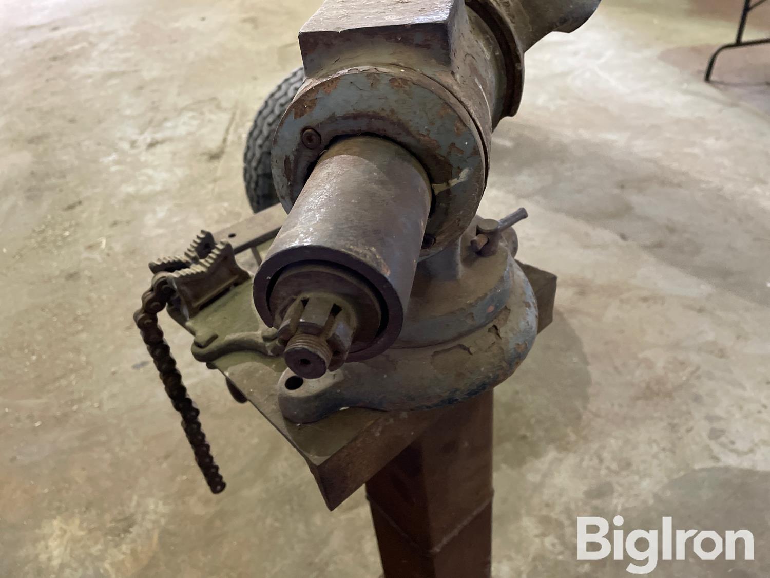 Vise & Pipe Vise Bigiron Auctions