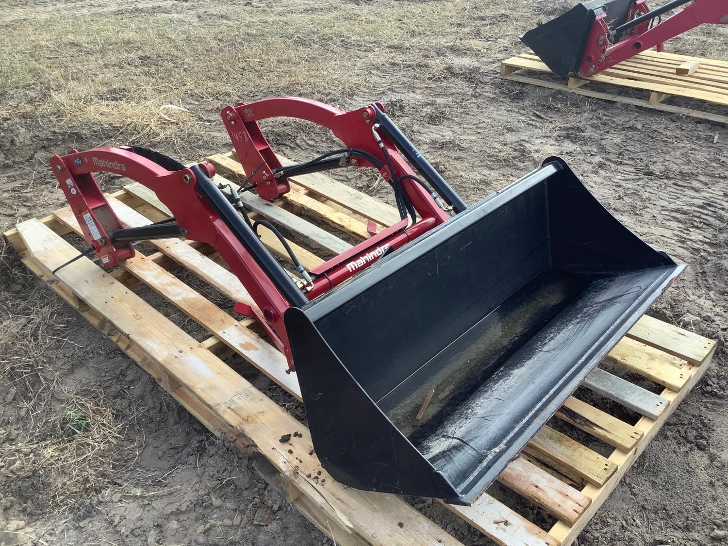 Mahindra EMAX 20L Loader W/49” Bucket BigIron Auctions