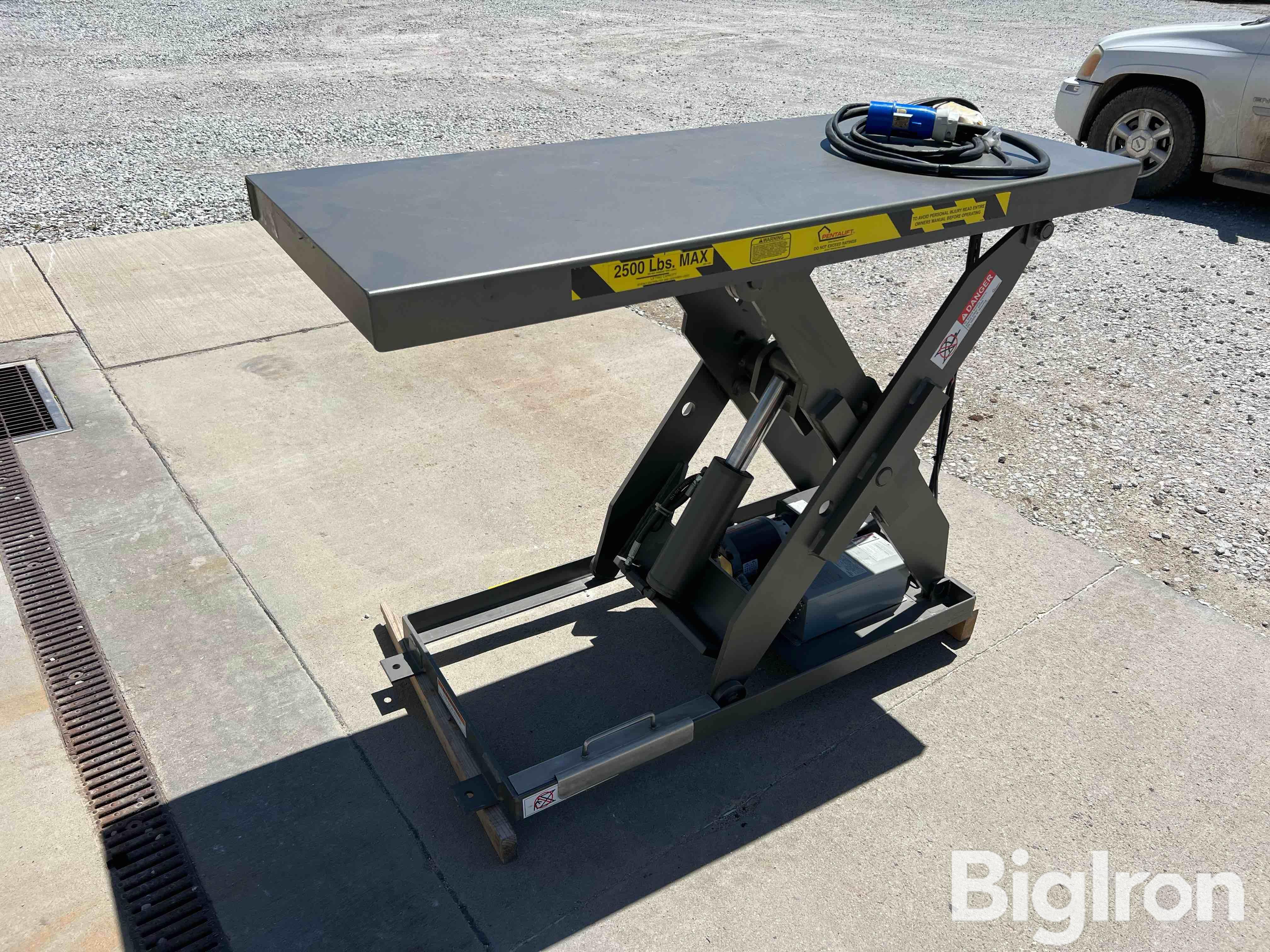 Pentalift 7p362 5 Scissor Lift Table Bigiron Auctions