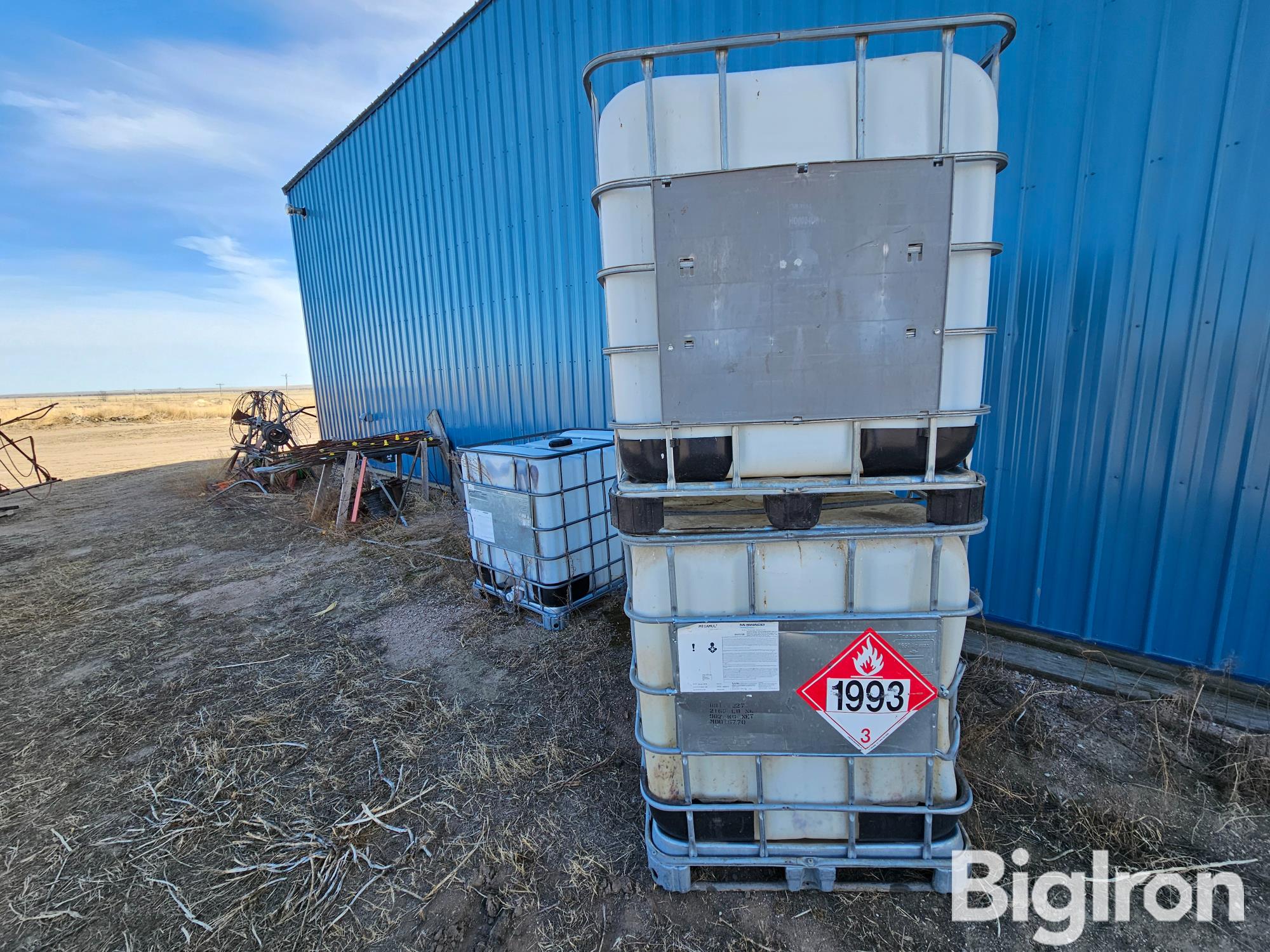 Chemical Totes Bigiron Auctions 2788