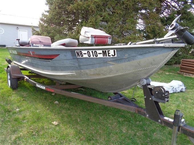 1988 Bass Tracker 16' Guide Special Aluminum Fishing Boat W/Trailer BigIron  Auctions