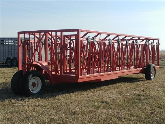 Apache Feeder Wagon 22 Cow Bigiron Auctions