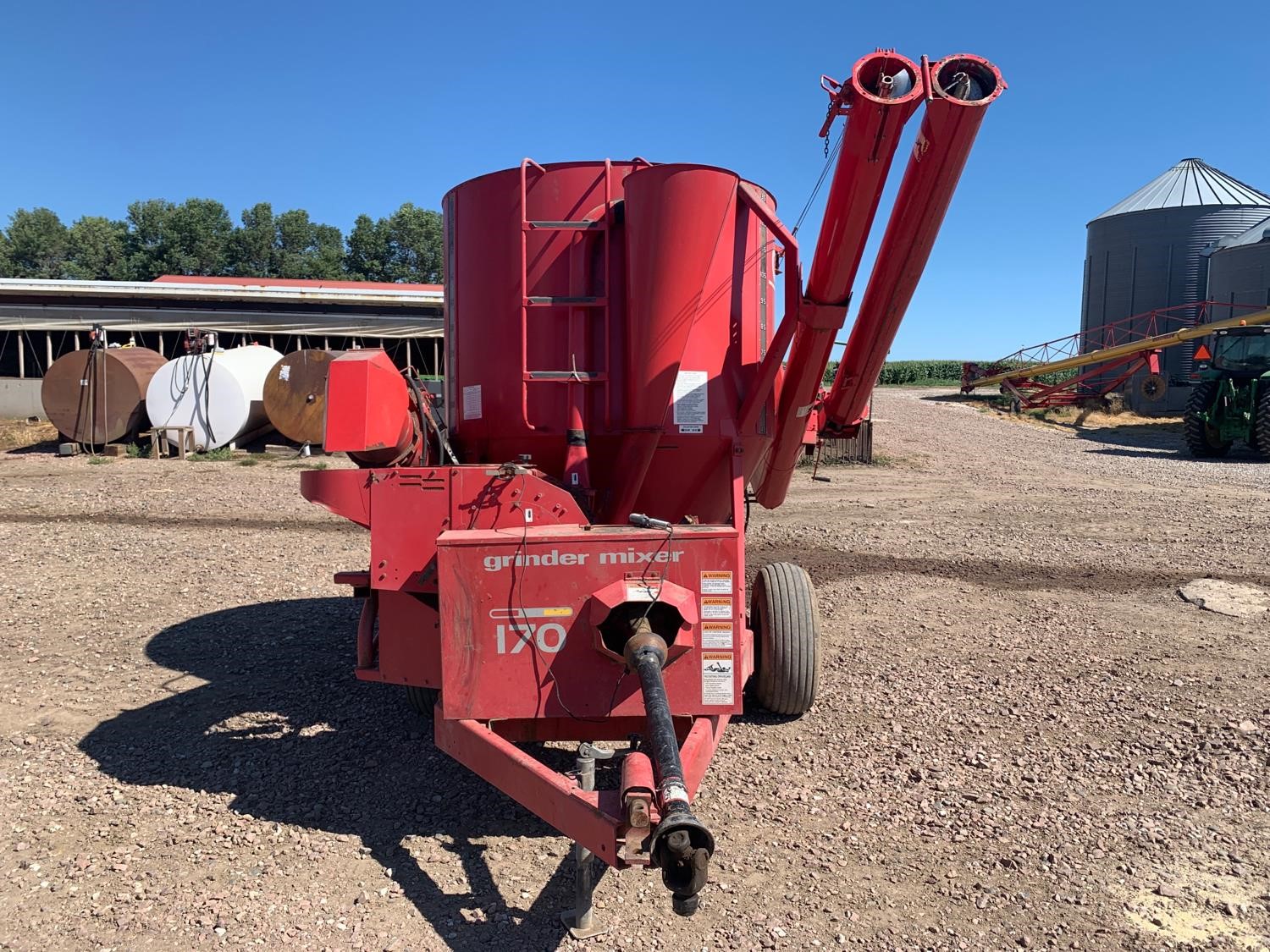 Gehl MX170 Grinder Mixer BigIron Auctions